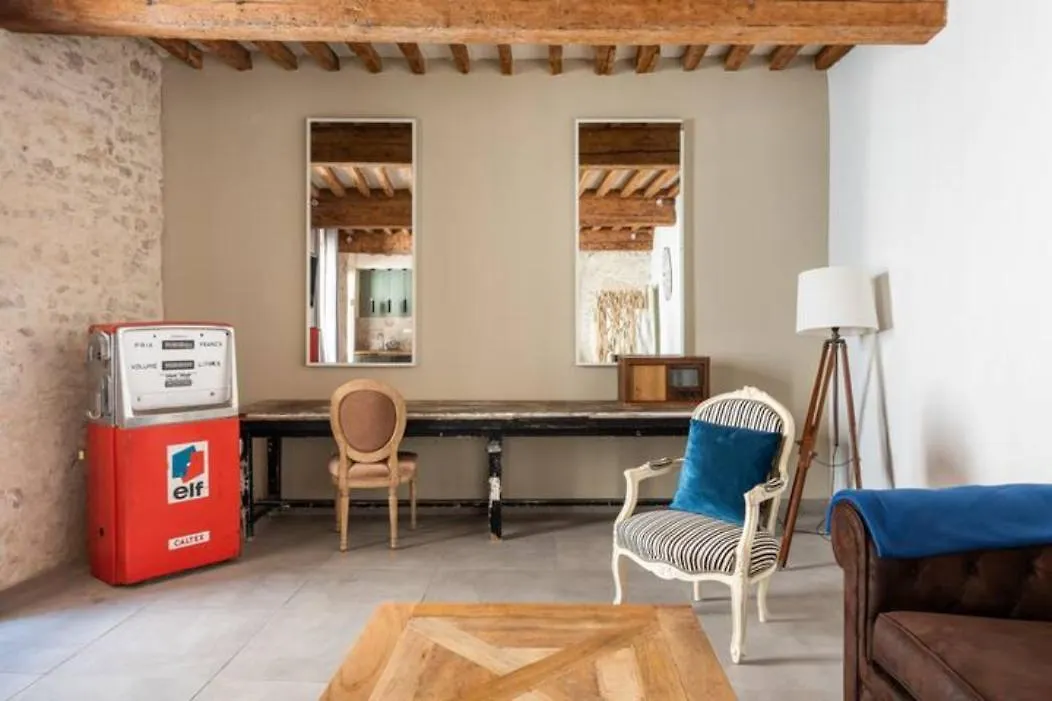 La Tour 1 Appartement Au Coeur Du Centre Ville LʼIsle-sur-la-Sorgue Lejlighed